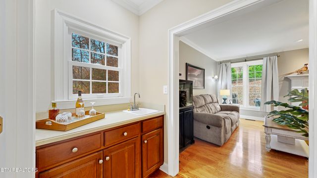 5309 Oak Glade Lane, Knoxville, TN 37918