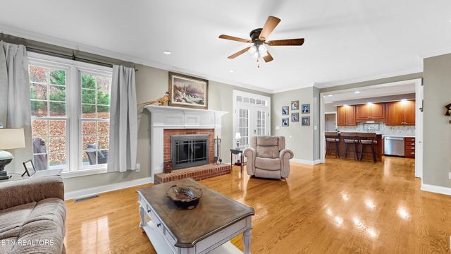 5309 Oak Glade Lane, Knoxville, TN 37918