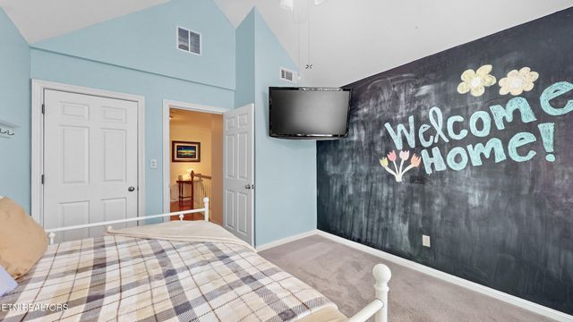 5309 Oak Glade Lane, Knoxville, TN 37918