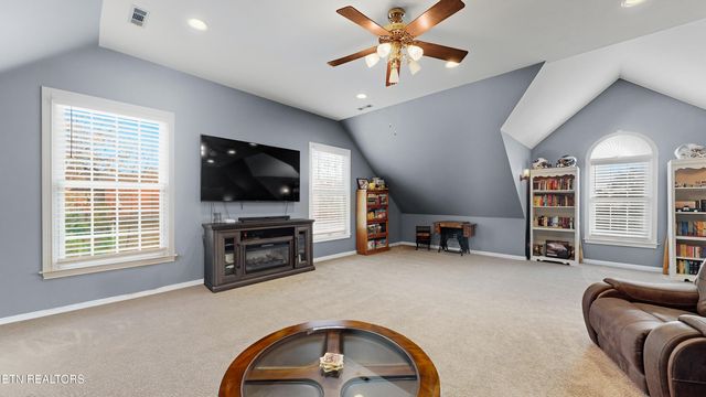 5309 Oak Glade Lane, Knoxville, TN 37918