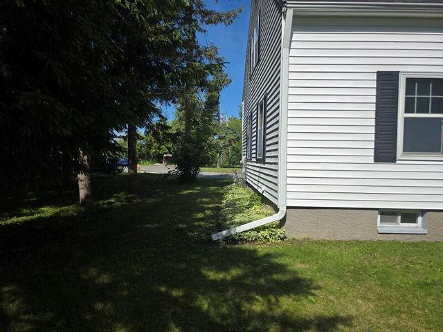 119 Hill COURT, Plymouth, WI 53073