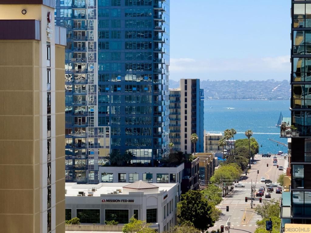 350 W Ash St 809, San Diego, CA 92101 — exterior