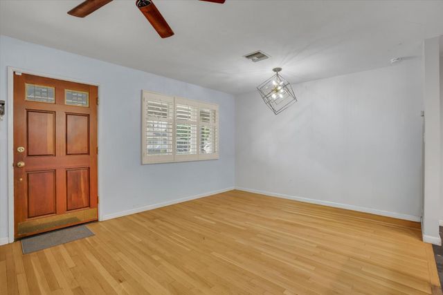 1406 Baywood Dr, Modesto, CA 95350