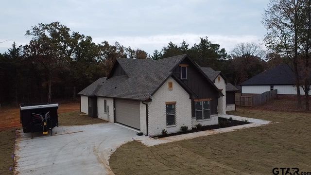 19446 Cedarpark Place, Lindale, TX 75771