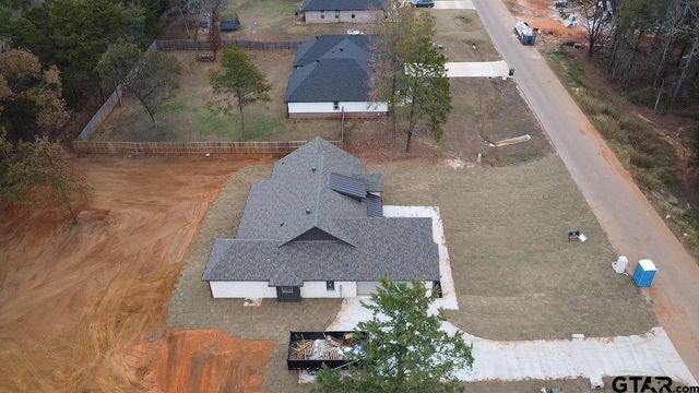 19446 Cedarpark Place, Lindale, TX 75771