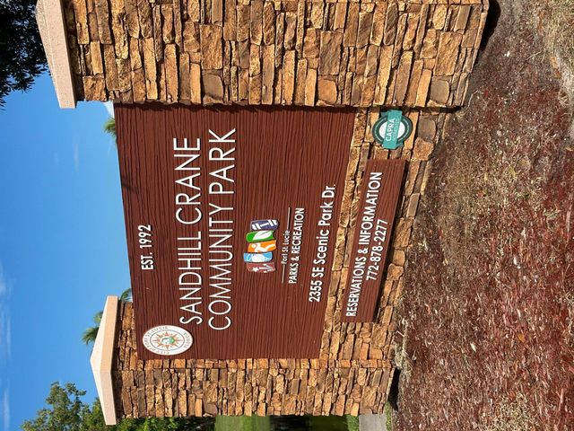 1592 SE Burning Court, Port St Lucie, FL 34952