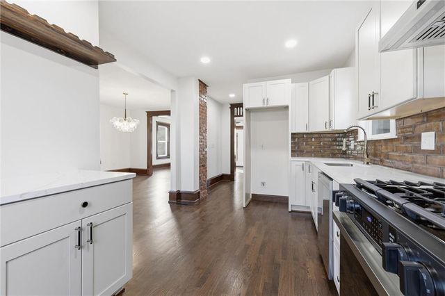 3025 Campbell Street, Kansas City, MO 64109