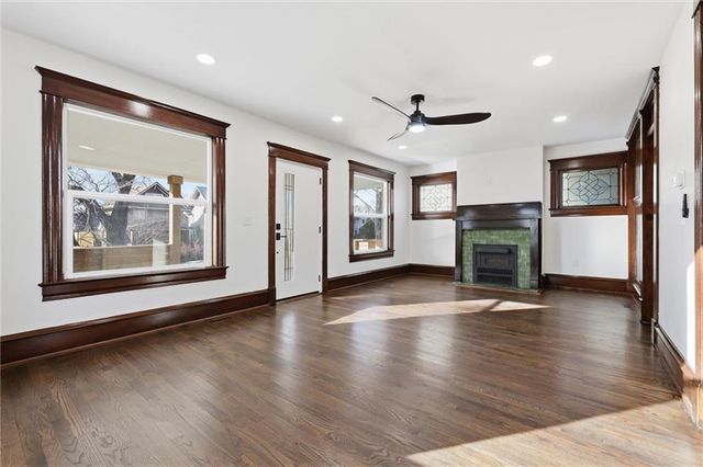 3025 Campbell Street, Kansas City, MO 64109