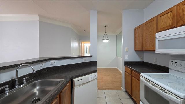 4802 51ST STREET W 1902, Bradenton, FL 34210
