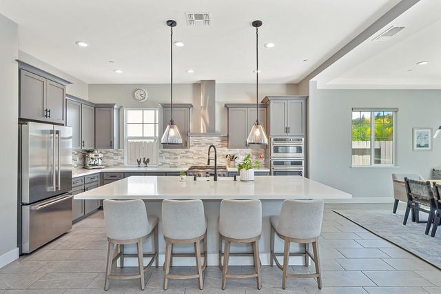 3073 Orange Grove Ter, Lincoln, CA 95648