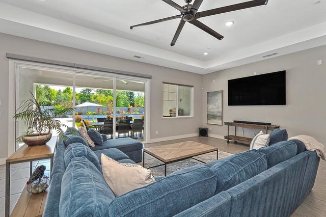 3073 Orange Grove Ter, Lincoln, CA 95648