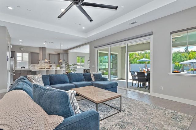 3073 Orange Grove Ter, Lincoln, CA 95648