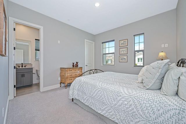 3073 Orange Grove Ter, Lincoln, CA 95648