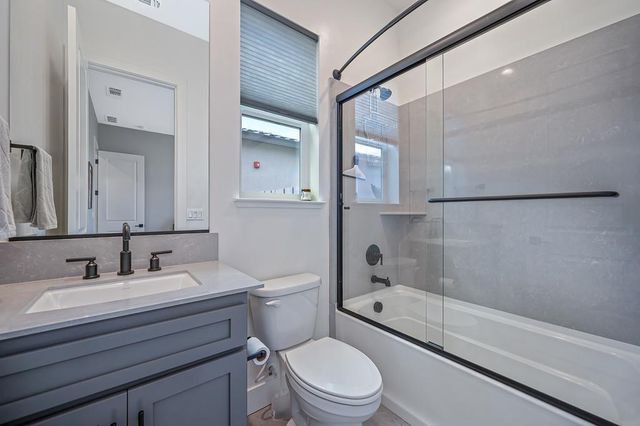 3073 Orange Grove Ter, Lincoln, CA 95648