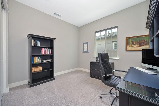 3073 Orange Grove Ter, Lincoln, CA 95648