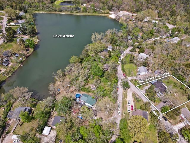 7640 Lake Drive, Cedar Hill, MO 63016
