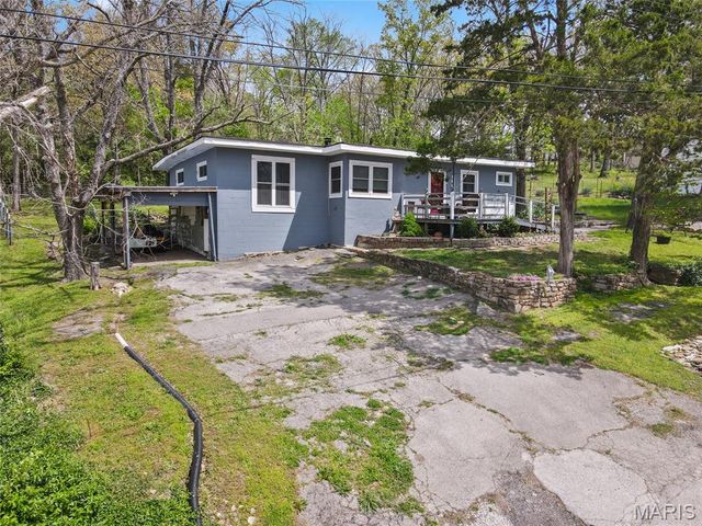 7640 Lake Drive, Cedar Hill, MO 63016