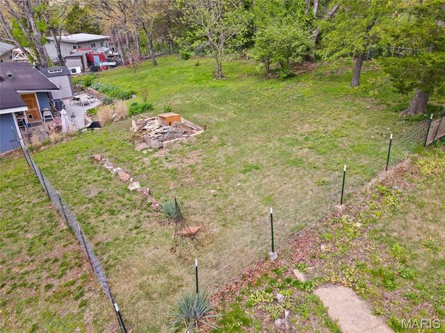 7640 Lake Drive, Cedar Hill, MO 63016