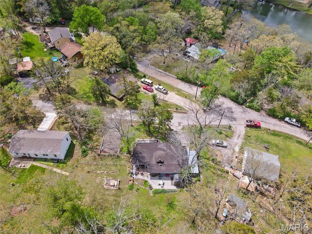 7640 Lake Drive, Cedar Hill, MO 63016