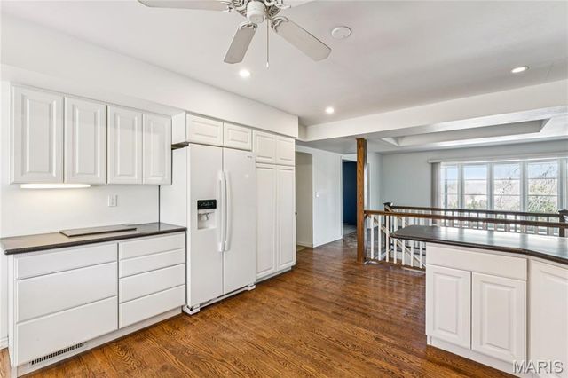 9 Lochhaven Lane, Ballwin, MO 63021