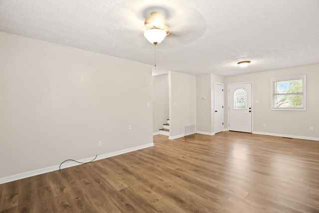 214 W Center Street, Corbin, KY 40701