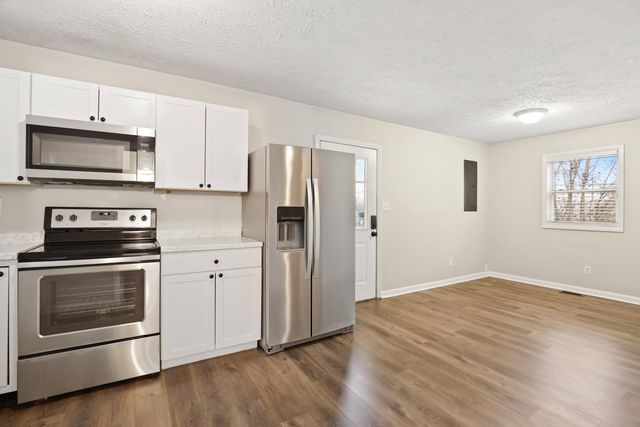 214 W Center Street, Corbin, KY 40701