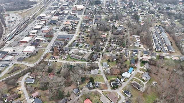 214 W Center Street, Corbin, KY 40701