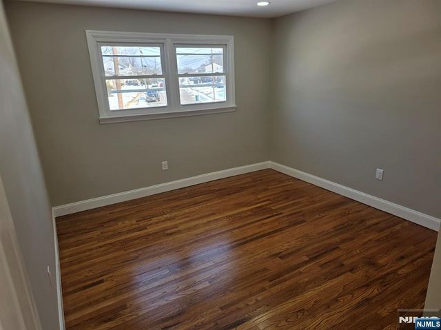 351 Woodcrest Place, Saddle Brook, NJ 07663