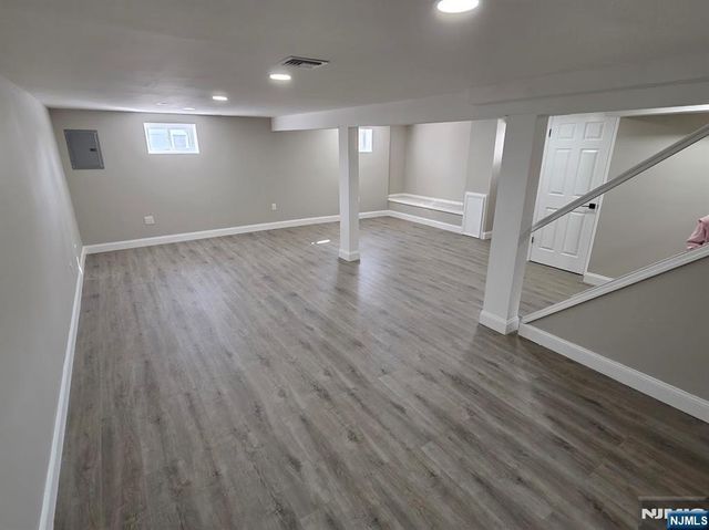 351 Woodcrest Place, Saddle Brook, NJ 07663