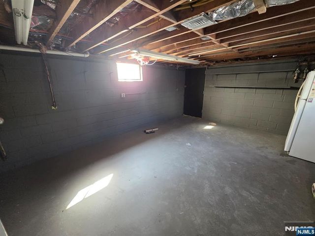 351 Woodcrest Place, Saddle Brook, NJ 07663