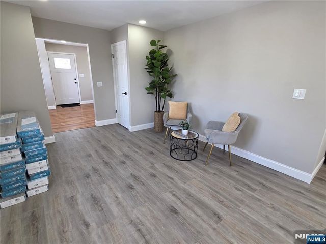 351 Woodcrest Place, Saddle Brook, NJ 07663