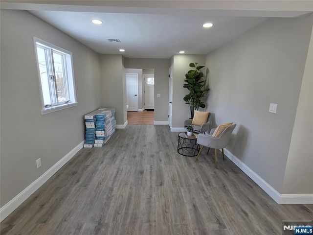 351 Woodcrest Place, Saddle Brook, NJ 07663