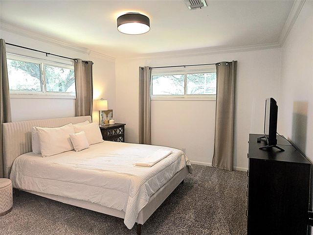 10803 Chimney Rock Road, Houston, TX 77096