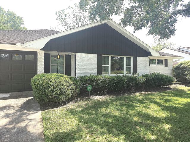 10803 Chimney Rock Road, Houston, TX 77096