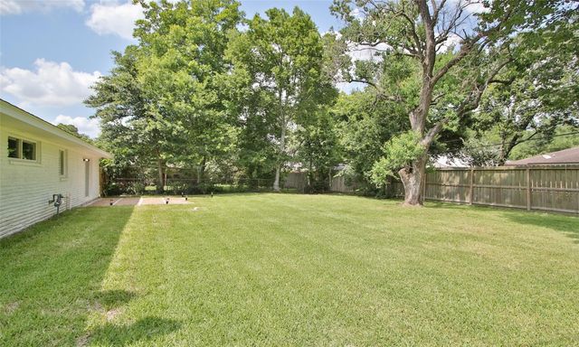 10803 Chimney Rock Road, Houston, TX 77096