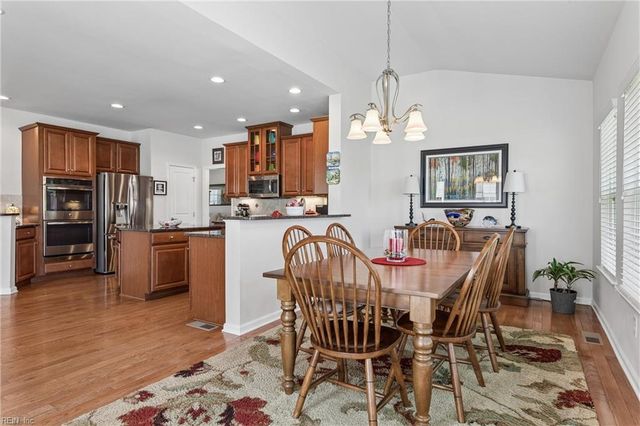 109 Ocracoke LN, Yorktown, VA 23693