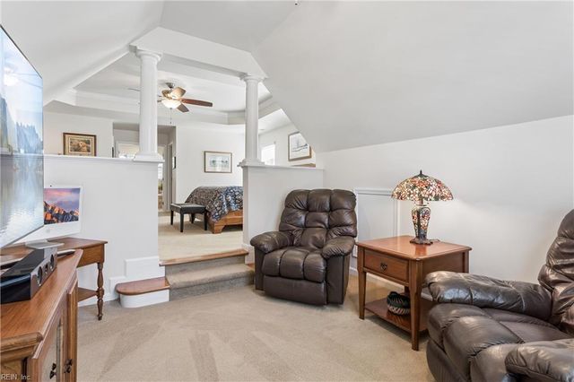 109 Ocracoke LN, Yorktown, VA 23693