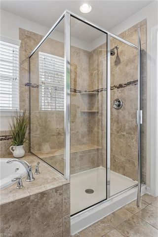 109 Ocracoke LN, Yorktown, VA 23693