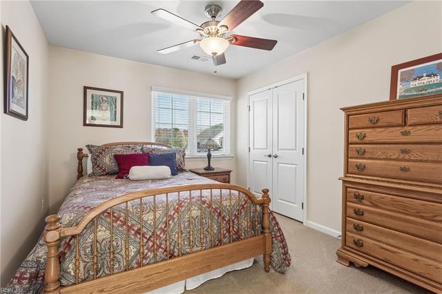 109 Ocracoke LN, Yorktown, VA 23693