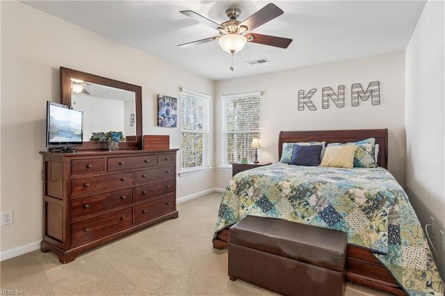 109 Ocracoke LN, Yorktown, VA 23693