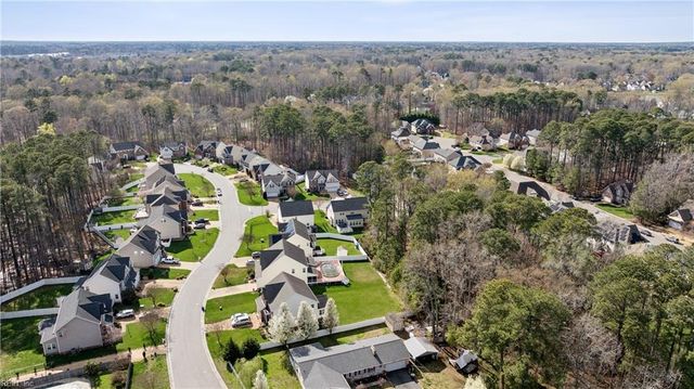 109 Ocracoke LN, Yorktown, VA 23693