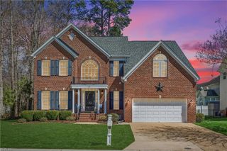 109 Ocracoke LN, Yorktown, VA 23693