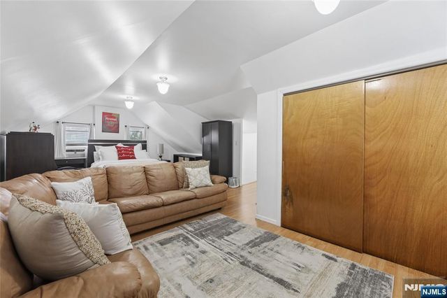 306 Passaic Avenue, Hasbrouck Heights, NJ 07604