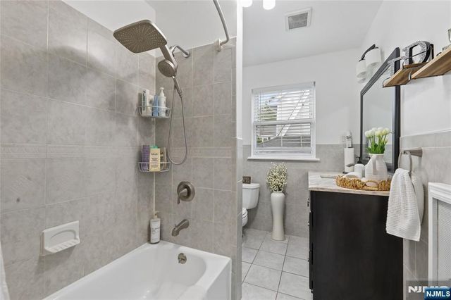 306 Passaic Avenue, Hasbrouck Heights, NJ 07604