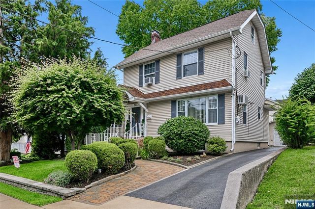306 Passaic Avenue, Hasbrouck Heights, NJ 07604
