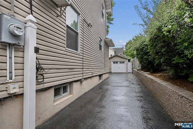 306 Passaic Avenue, Hasbrouck Heights, NJ 07604