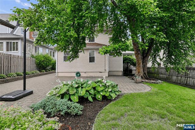 306 Passaic Avenue, Hasbrouck Heights, NJ 07604