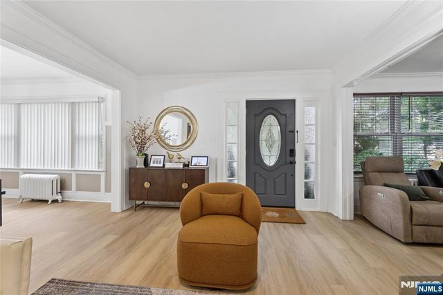 306 Passaic Avenue, Hasbrouck Heights, NJ 07604