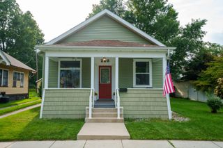 208 C Street, La Porte, IN 46350