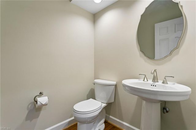 119 Harrops GLN, Williamsburg, VA 23185
